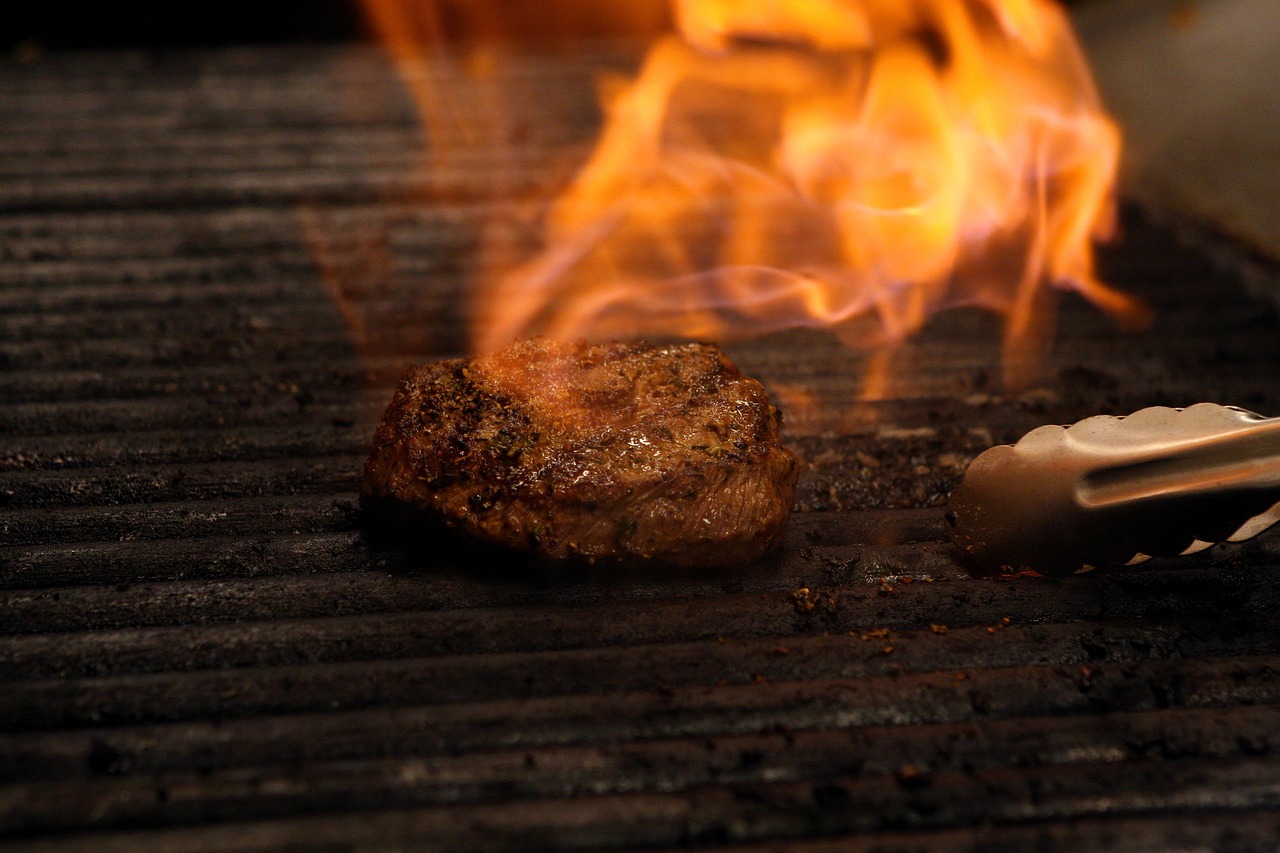 vermeiden sie diese häufigen fehler beim steakbraten und bringen sie ihr steak auf das nächste level! entdecken sie tipps für perfekte steaks – saftig, zart und voller geschmack.