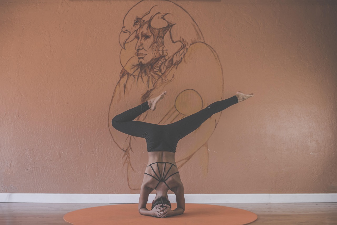 entdecken sie die welt des yoga: erfahren sie mehr über verschiedene yoga-stile, techniken und tipps für mehr entspannung, gesundheit und wohlbefinden im alltag.